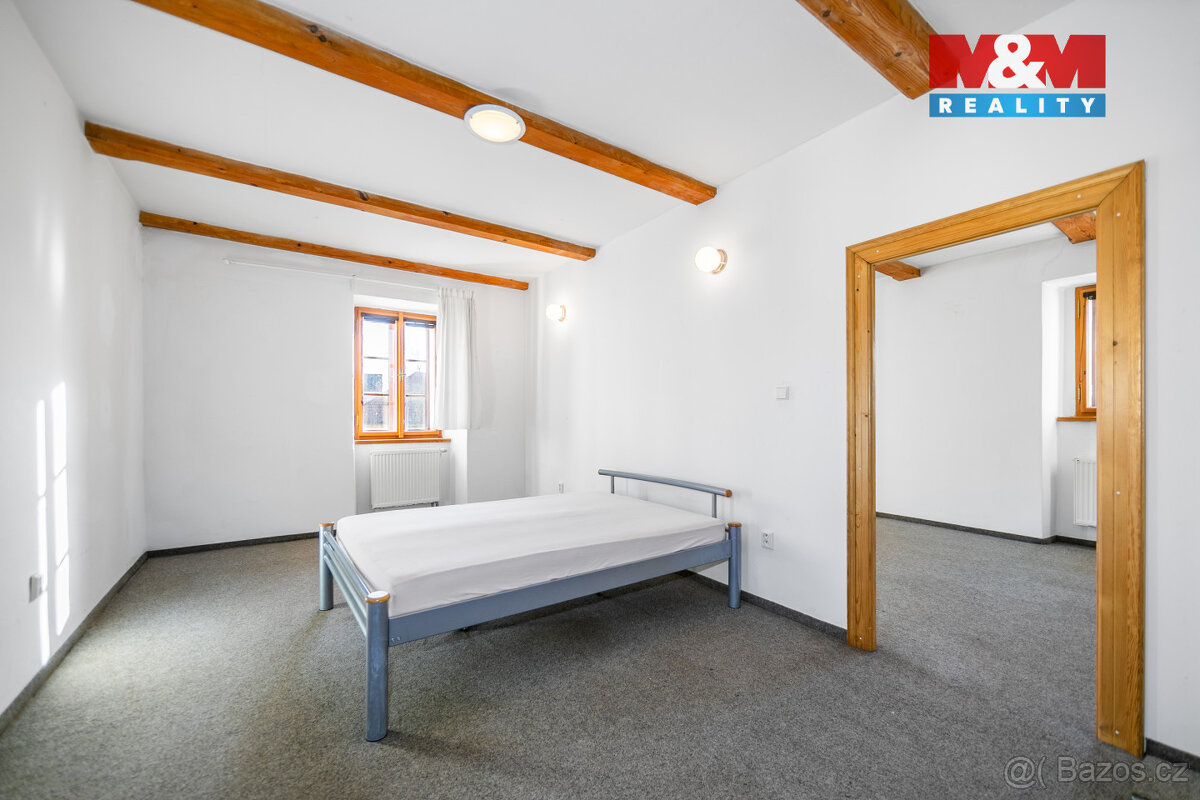 Pronájem zemědělské usedlosti, 10270 m², Dobrovíz - 4