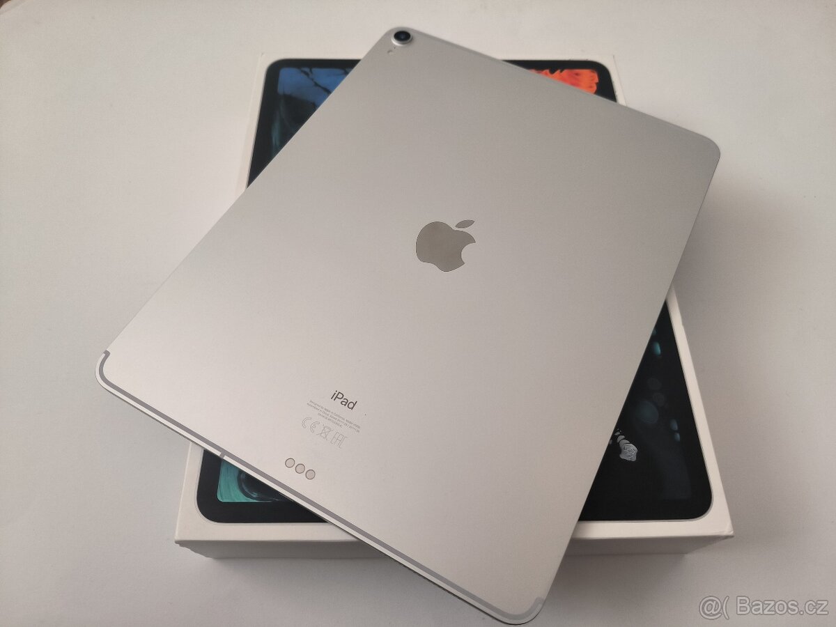 apple ipad PRO 12,9 64gb Silver Cellular / 3.Generácia - 4