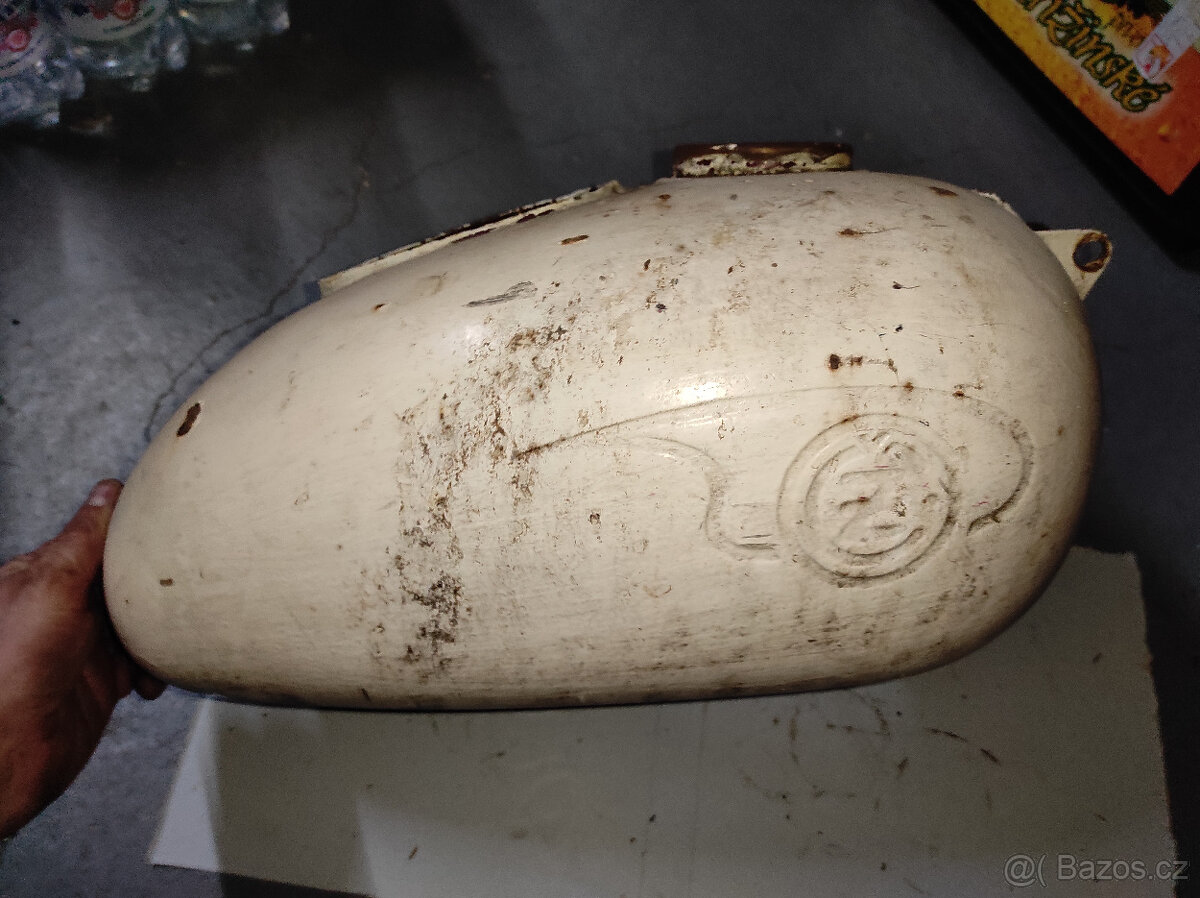 Nádrž JAWA - ČZ - 4