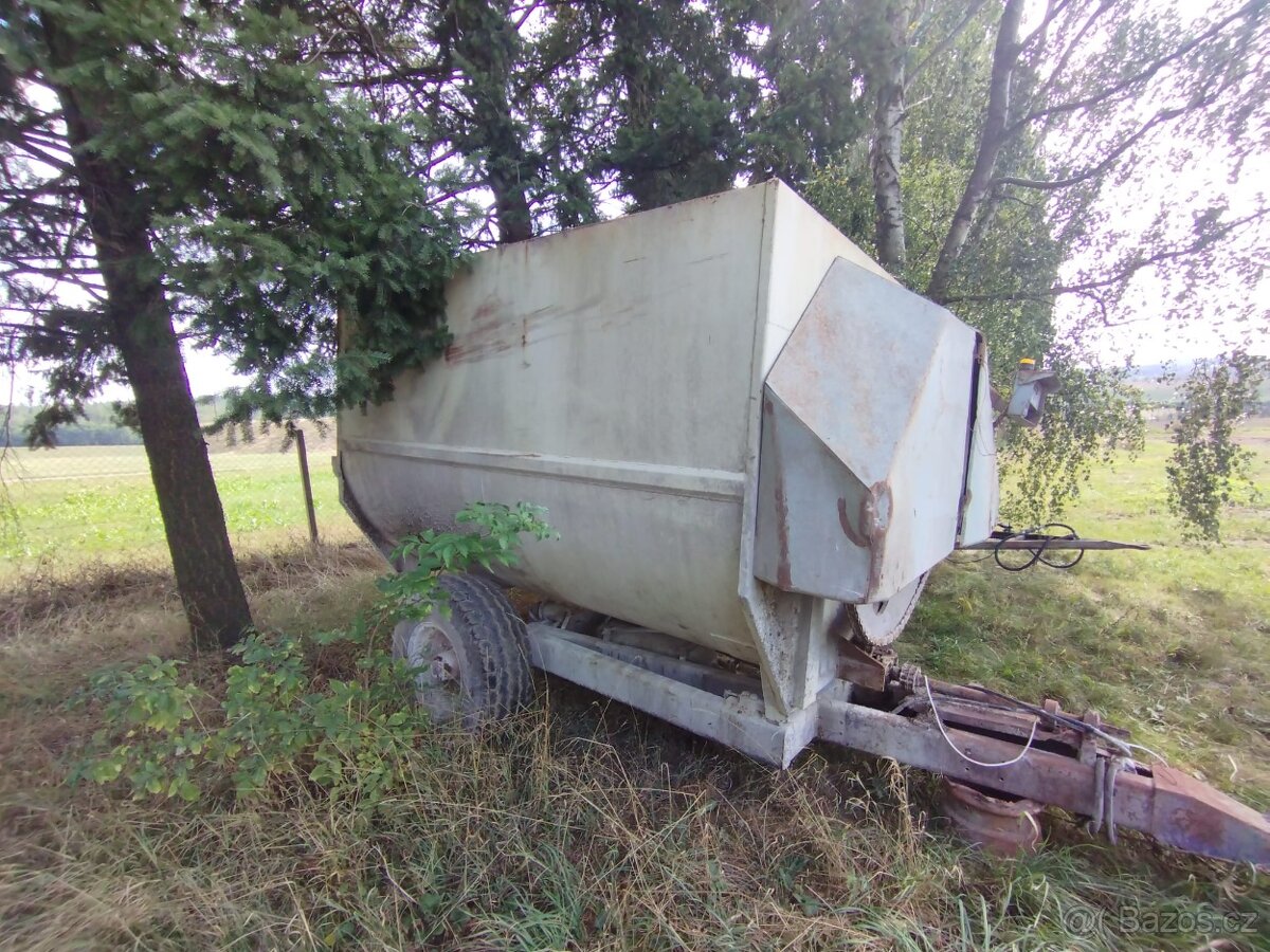 Krmný vůz Mišák - 4