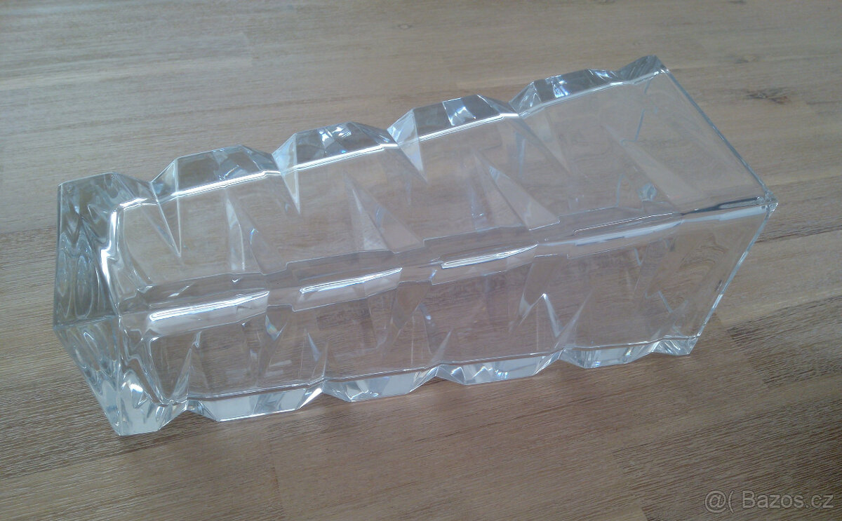 VÁZA Z OLOVNATÉHO KŘIŠŤÁLU CRYSTAL BOHEMIA - nová, váha 4 kg - 4