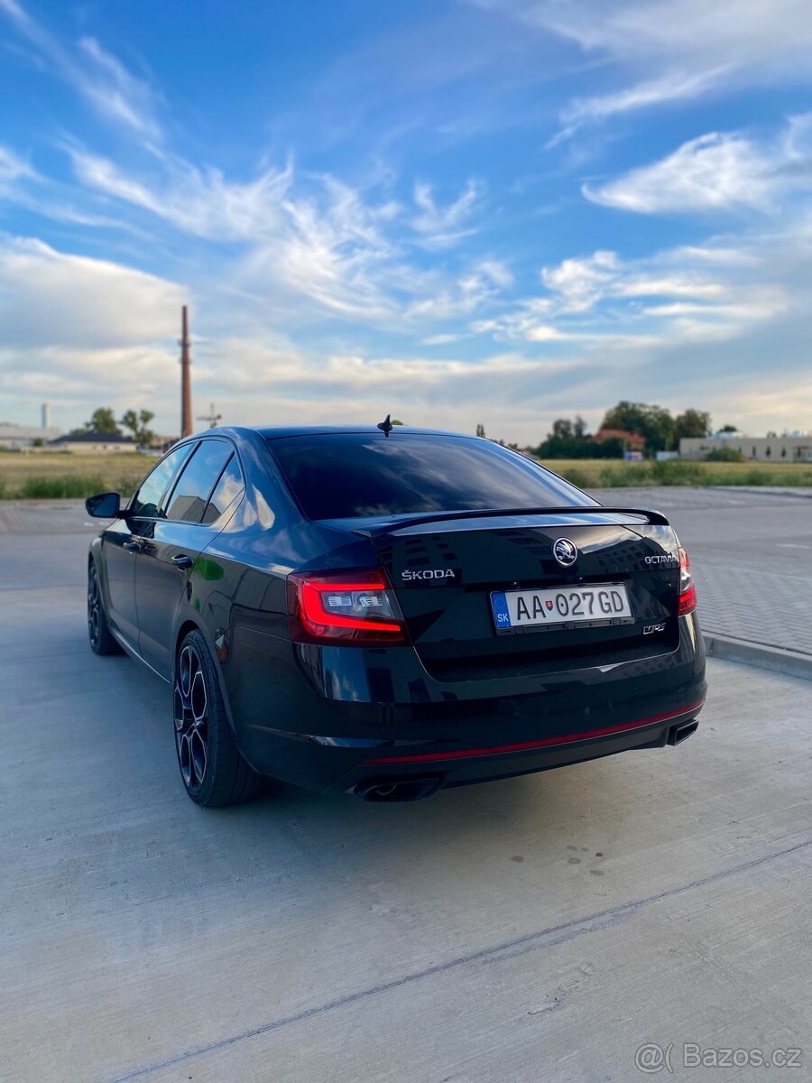 Škoda Octavia RS 180kW full výbava - 4