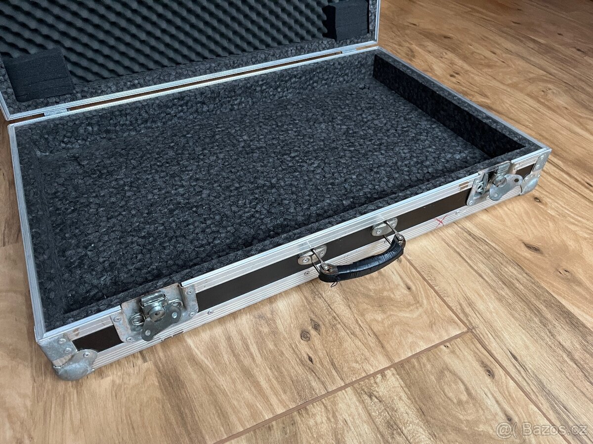 Flight Case pro Moog Minimoog Voyager - 4