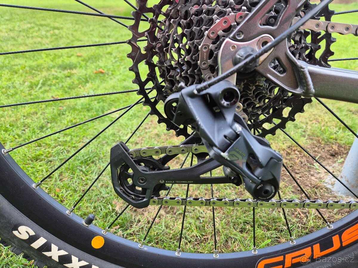 Crussis PAN Largo 8.8-L, 900 Wh - 4