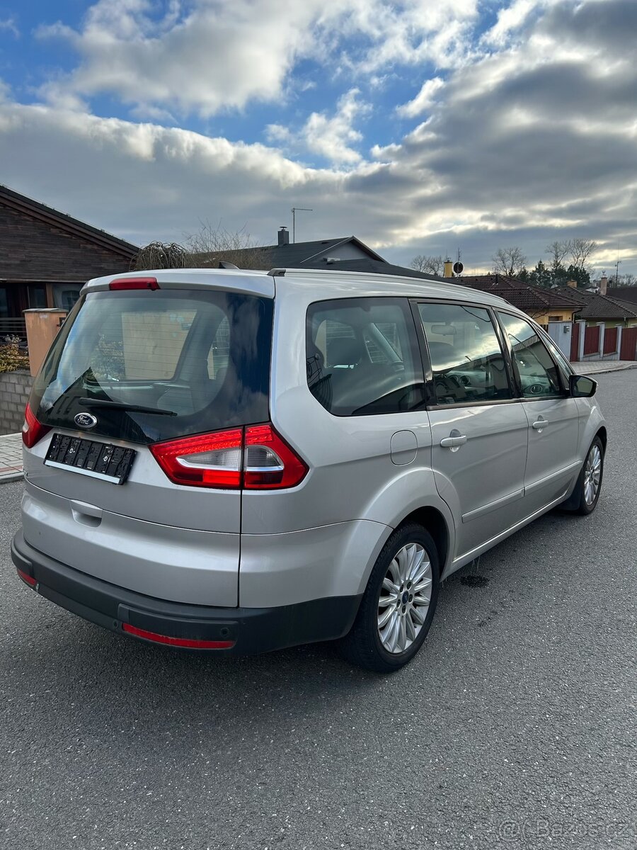 Ford Galaxy 2.0 TDCi r.v 2014, 7míst - 4
