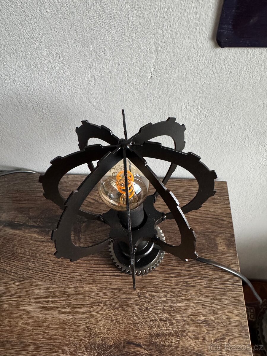 Dekorativní lampa / lampička - 4