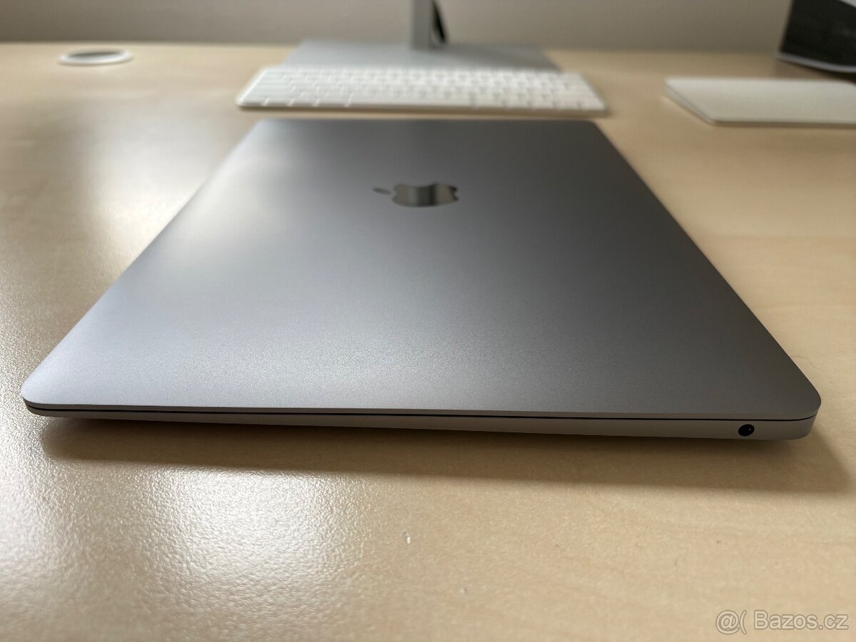 Apple MacBook Air 13,3" (2020)/M1/8GB RAM/256GB - 4