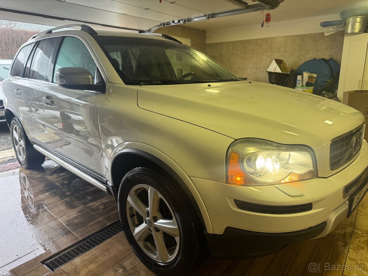 Volvo xc90 r design - 4