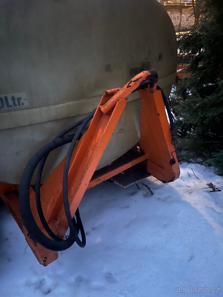 Kontajnerova cisterna - 4