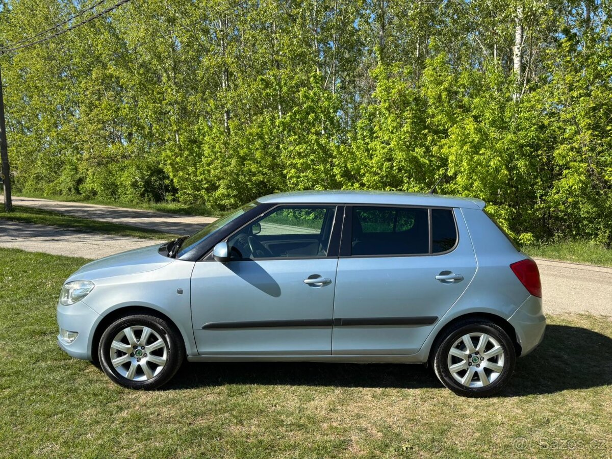 Škoda Fabia 1.2 TSI Active - 4