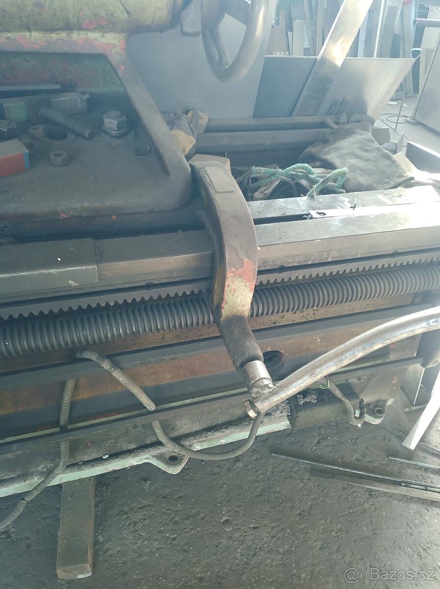 Hrotový soustruh TOS SU 80 A/3500 - 4