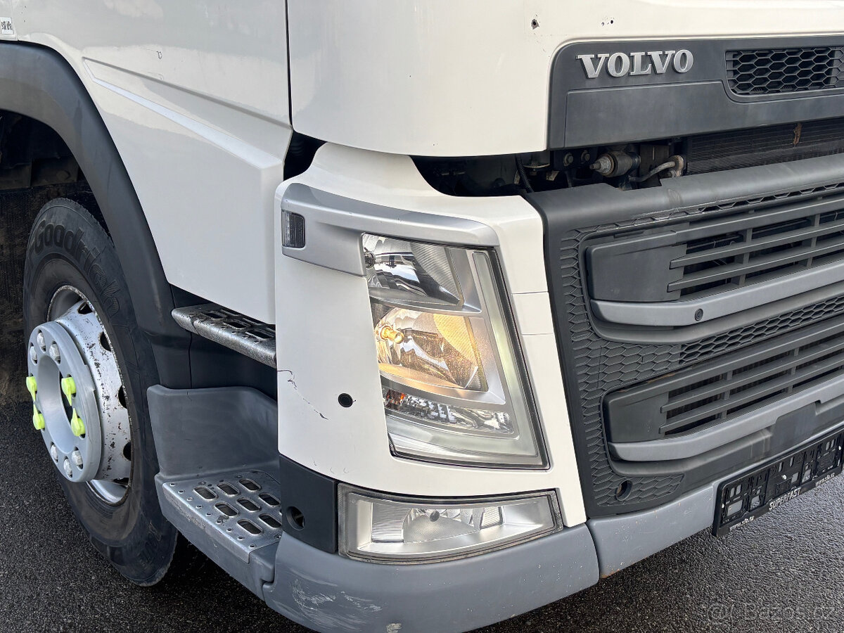 Prodám ramenový/řetězový nosič kontejnerů VOLVO FM EURO 6 - 4