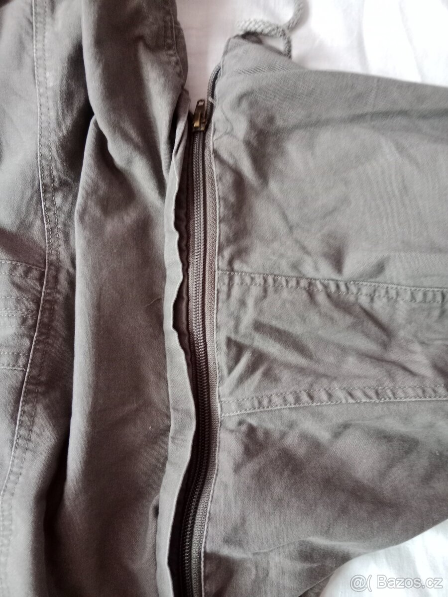 Bunda s kapucí vojenska divčí 250kč XXL - 4