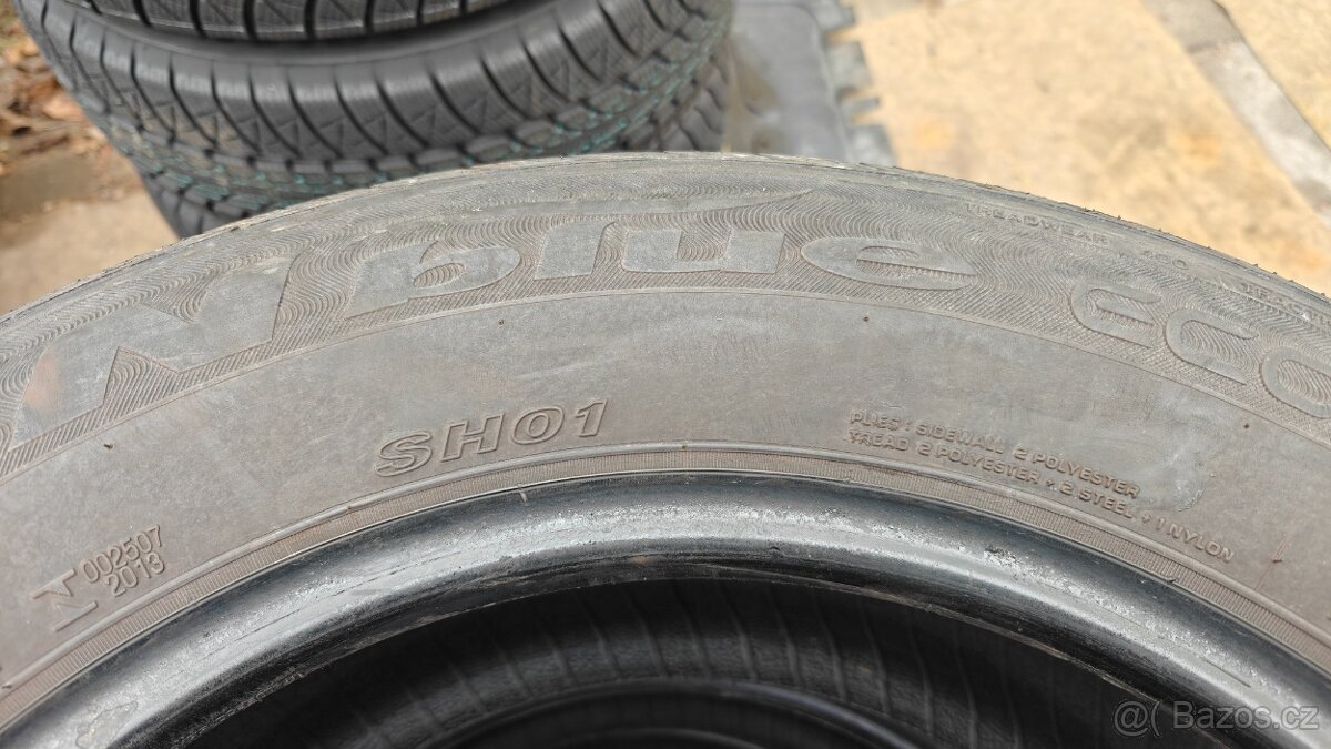 Sada 4ks letnich pneu 215/65R16 98H - 4