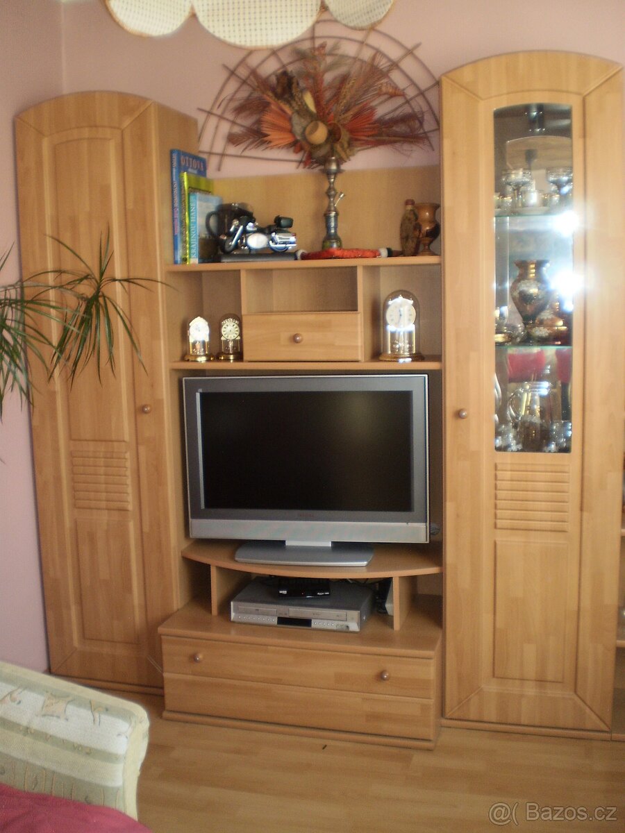 obývací stěna - světlé provedení ++ jako nová++ - 4