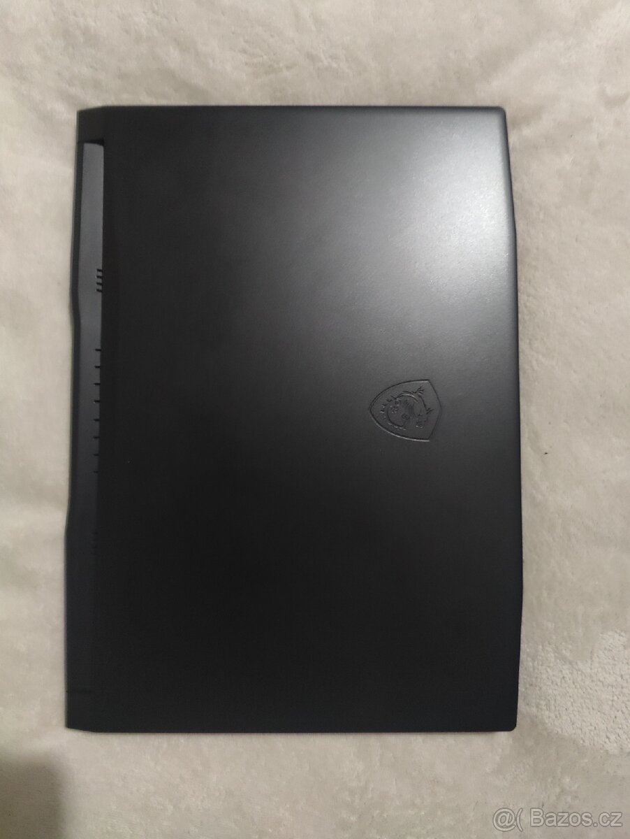 Herní notebook Msi z RTX 3070 a i7 - 4