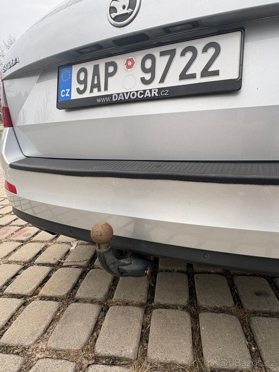 ŠKODA OCTAVIA 3 Combi 4x4 110 kw - 4