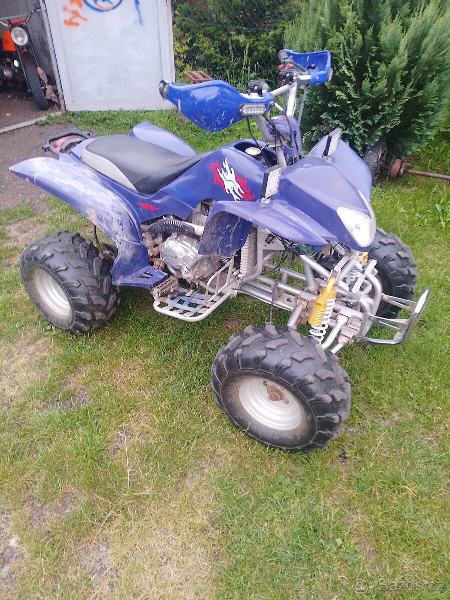 Čtyřkolka 250
