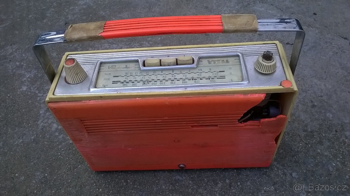 Tranzistorové radio Tesla JALTA - 4