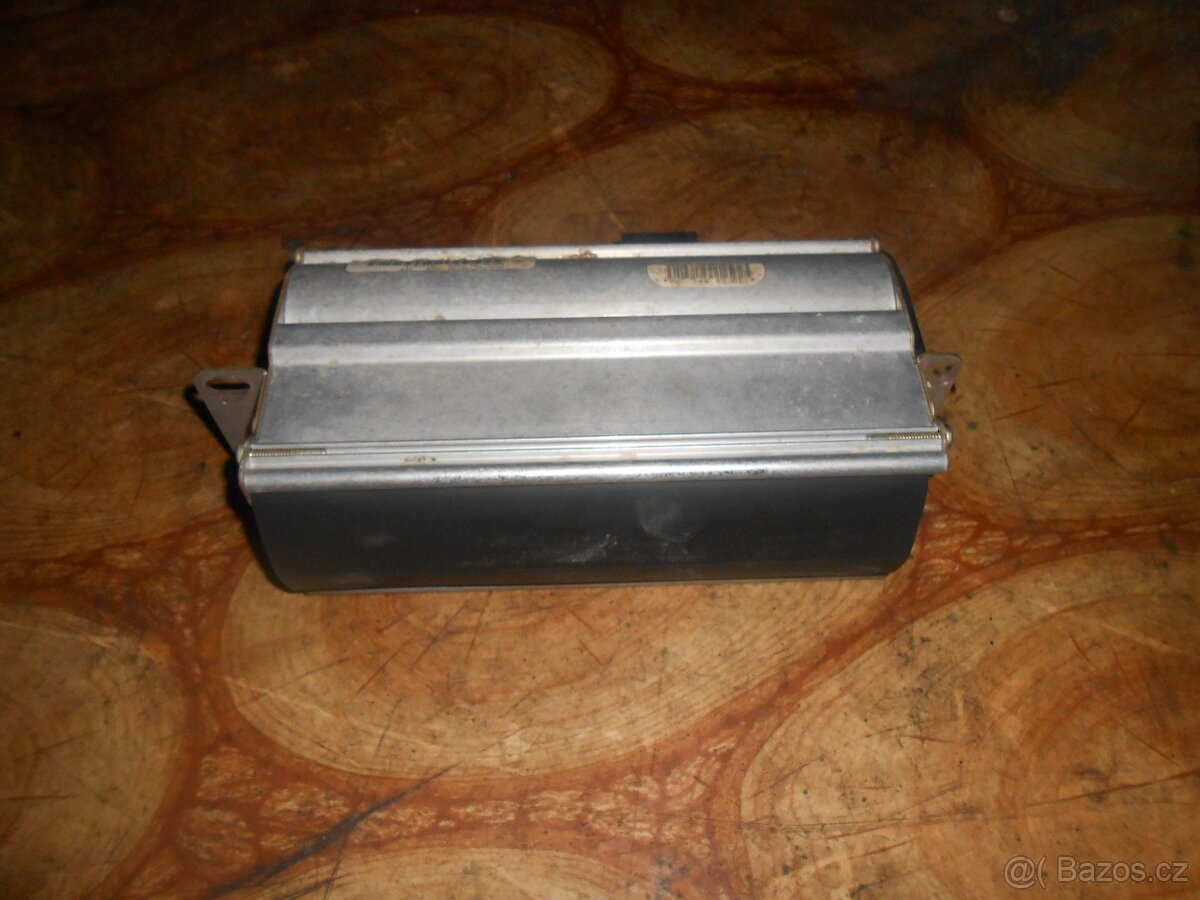 prodam palubku na vw new beetle rok 2001 - 4