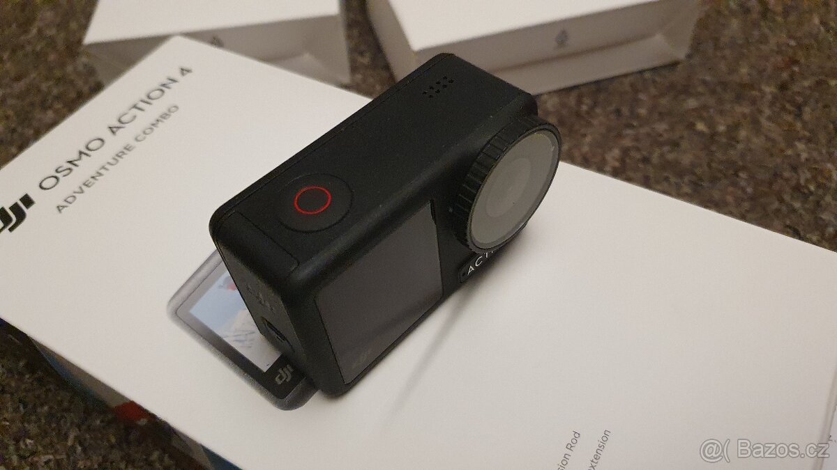 DJI Osmo Action 4 Adventure Combo - 4