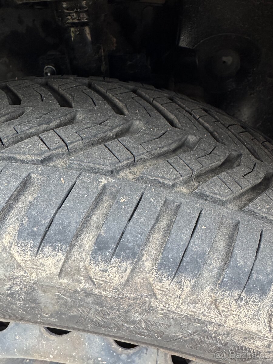 Renault clio grandtour 1.5 dci 63kw - 4