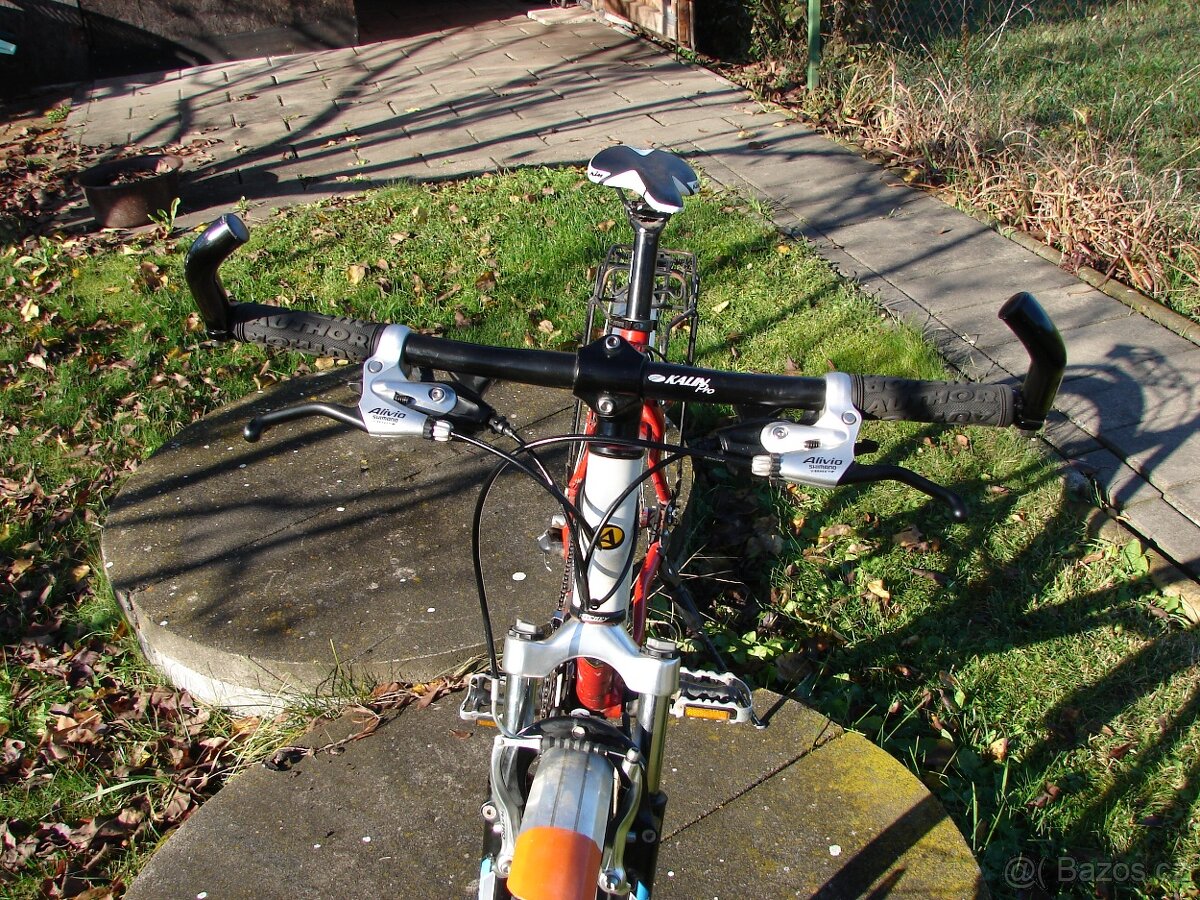 Cestovní horské kolo - 4