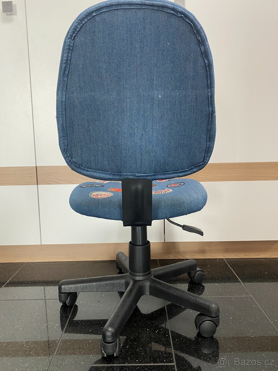 Dětská židle k psacímu stolu - 4