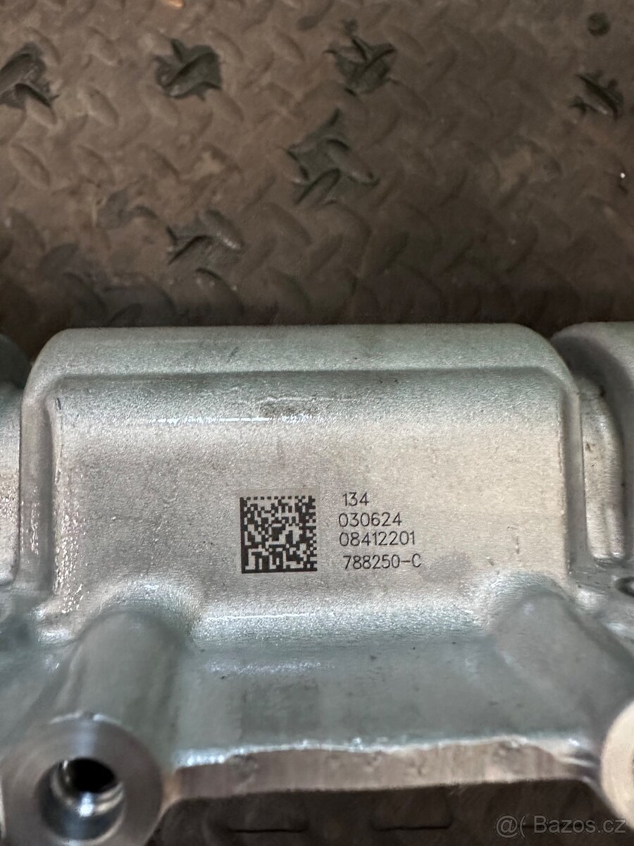 Vačkové hřídele Ford Transit 2.0tdci Ecoblue - 4