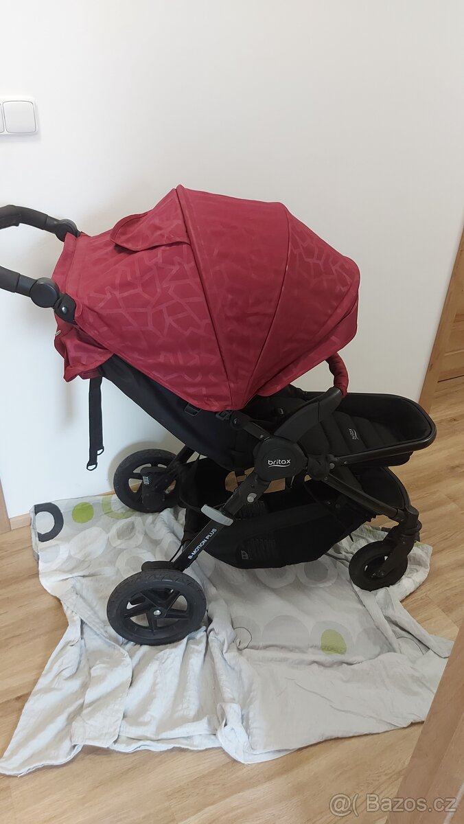 Kočárek Britax - 4