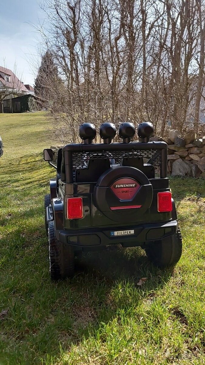 Elektrické autíčko Jeep - 4