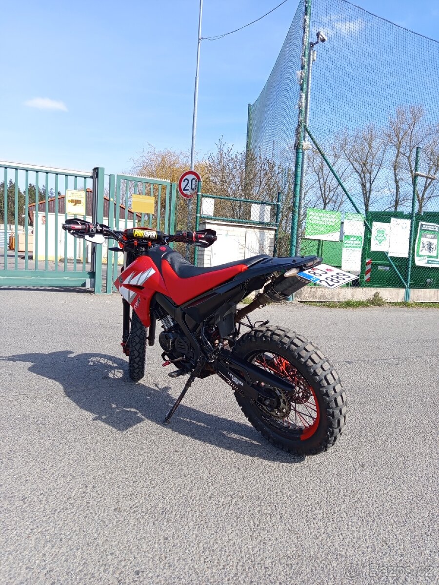 Yamaha XT 125/150X