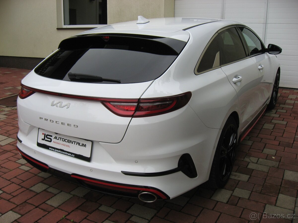 Kia ProCeed 1.6i T-GDI 204PS GT A/T - 4