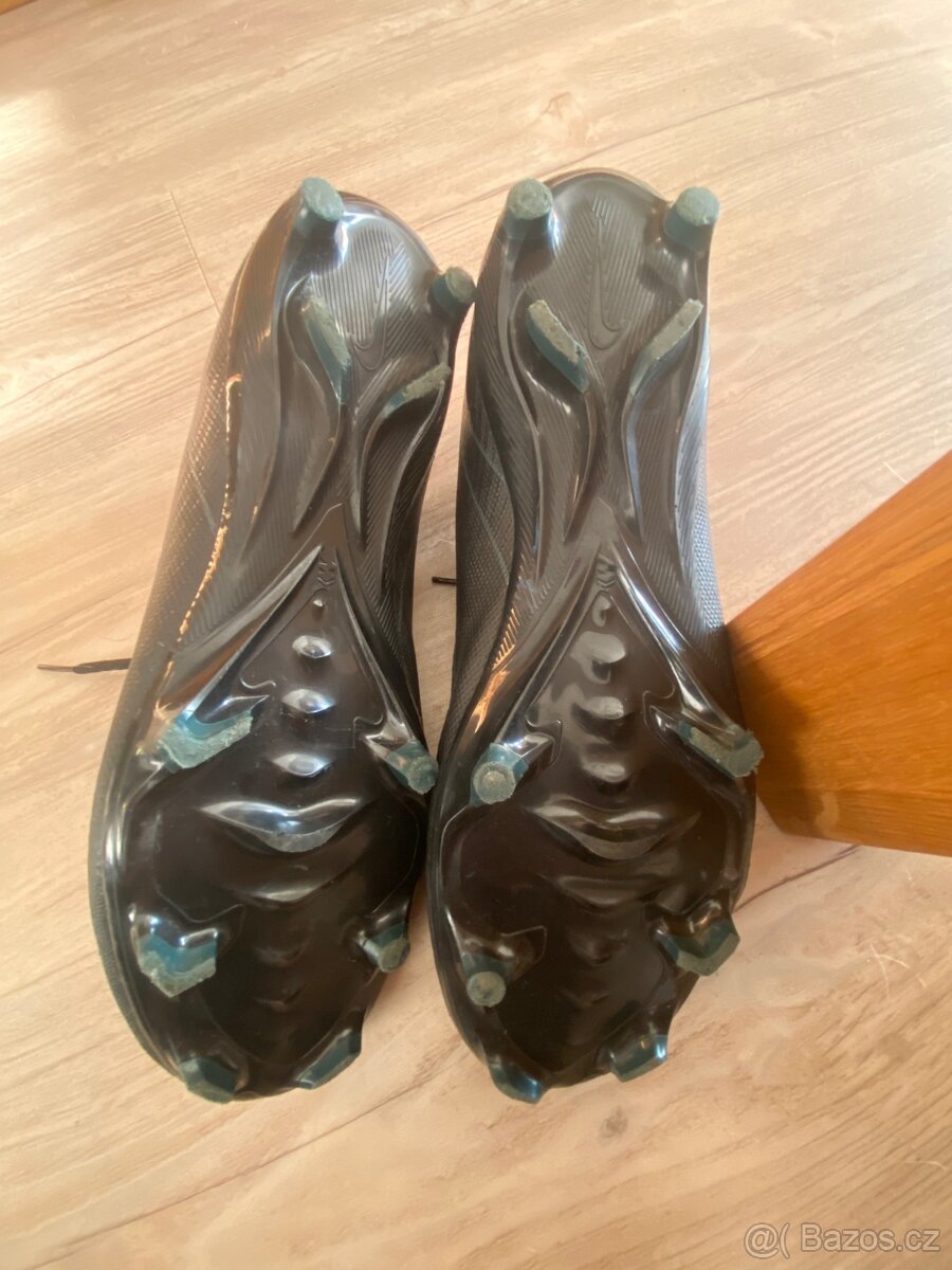 Nike Mercurial Vapor 16 Pro - 4