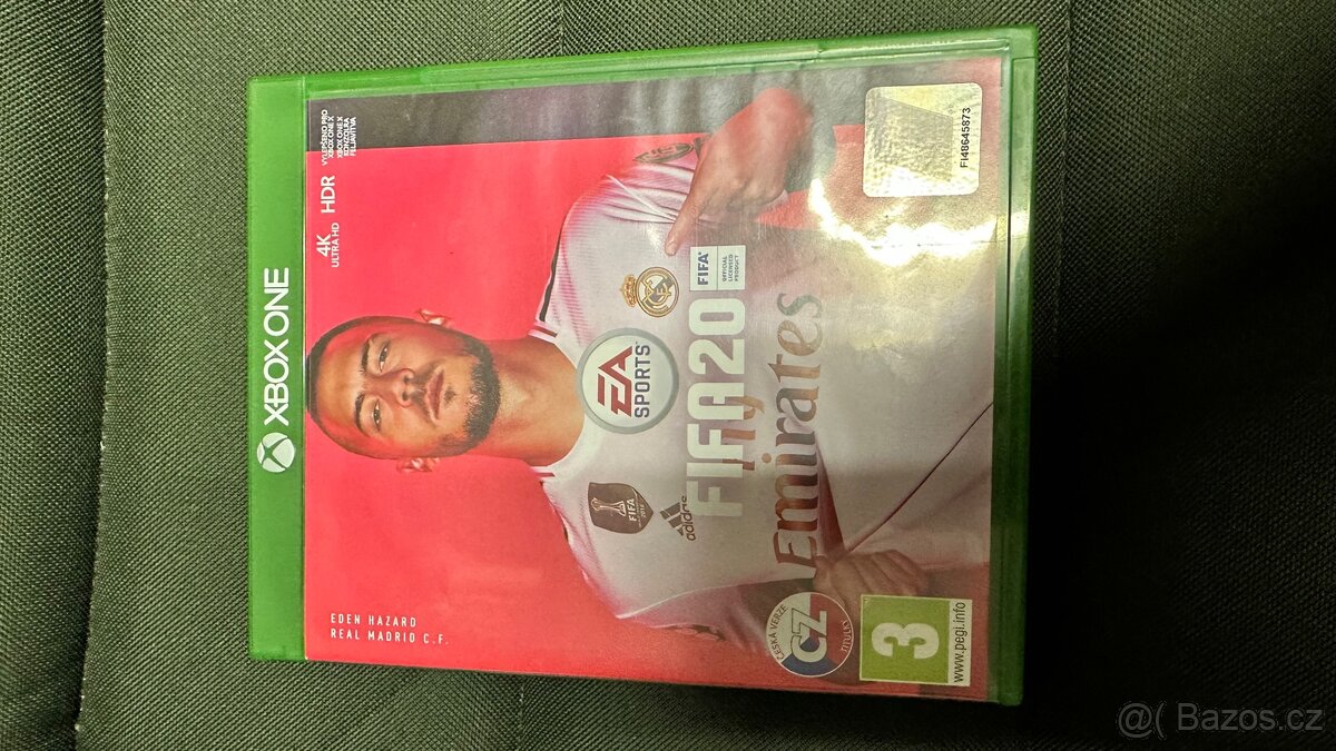 X-box oné hry FIFA 19 + 20 - 4
