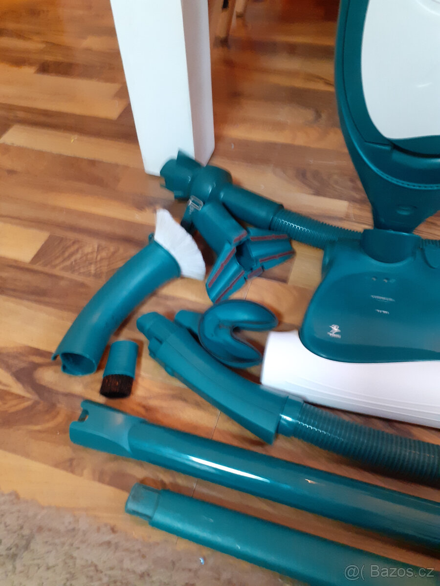 Vorwerk VK 140 + příslušenství perfektní stav - 4