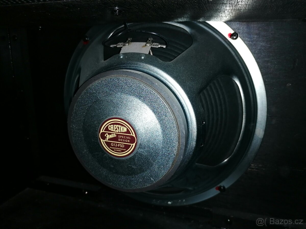 Kombo Fender Mustang GT100 - 4