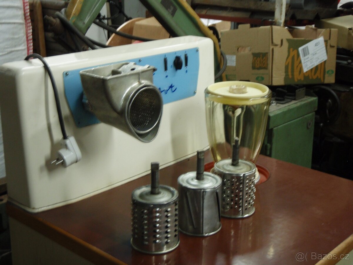 kuchyňský robot - 4