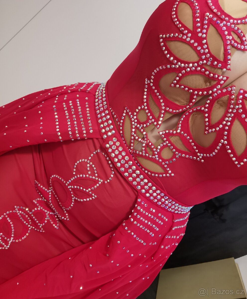 Maturitní/Společenské šaty vel. 38/M - 4