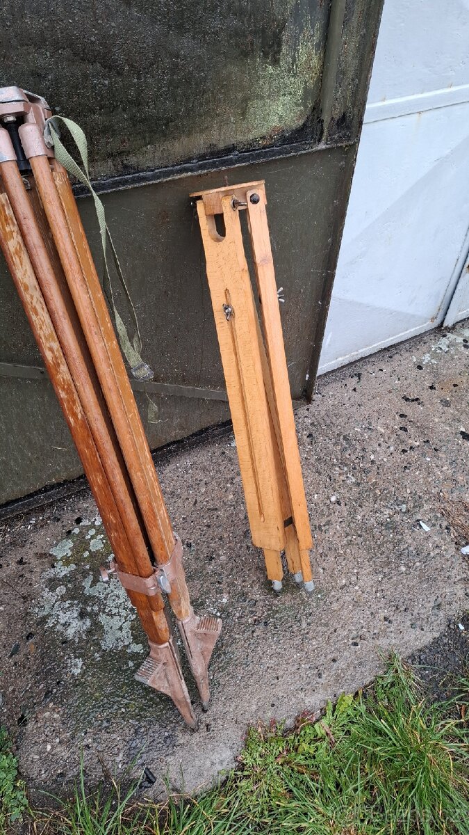 Stary stativ , trojnozka , tripod - 4