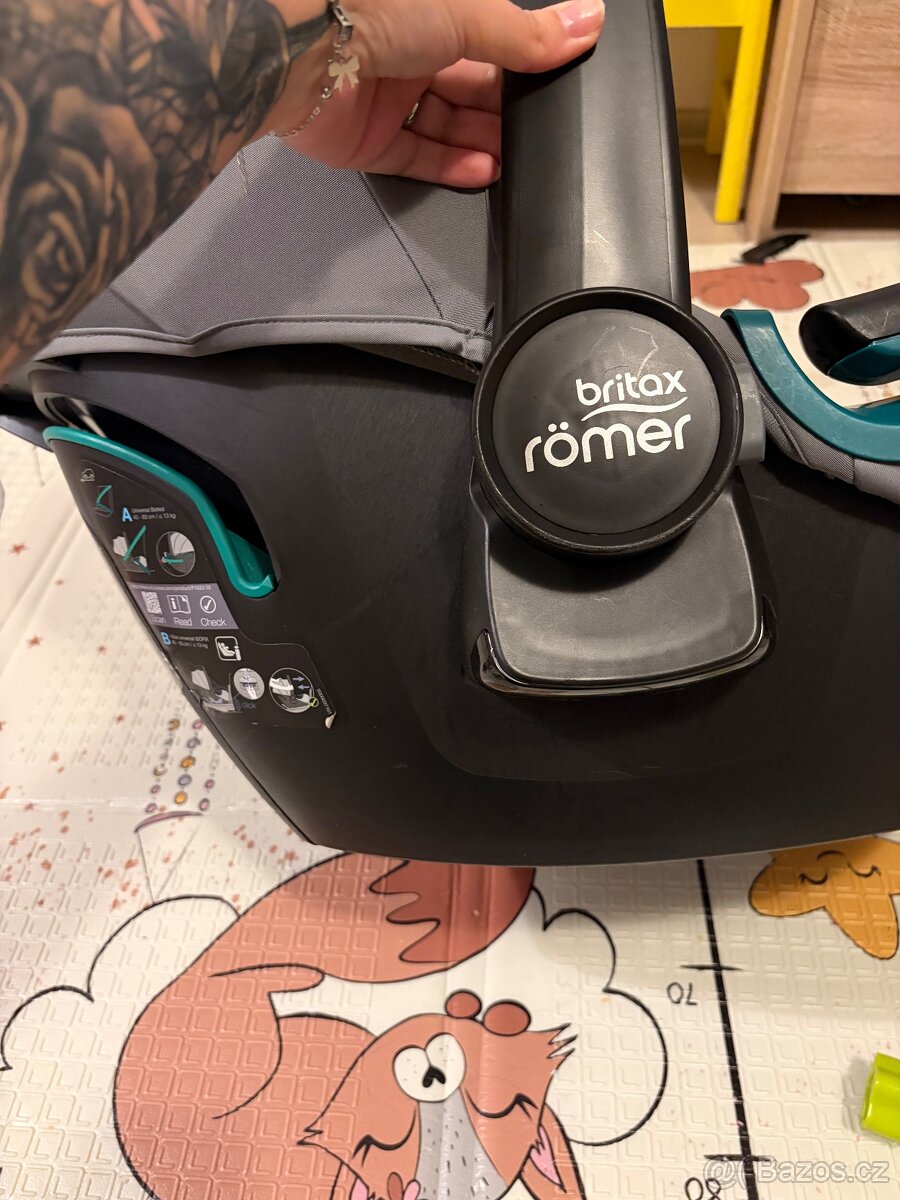 Dětská autosedačka - 4