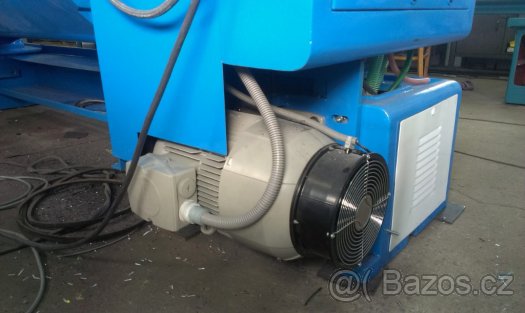 Soustruh hrotový Sui 50 Rp / 2000 po generální opravě - 4