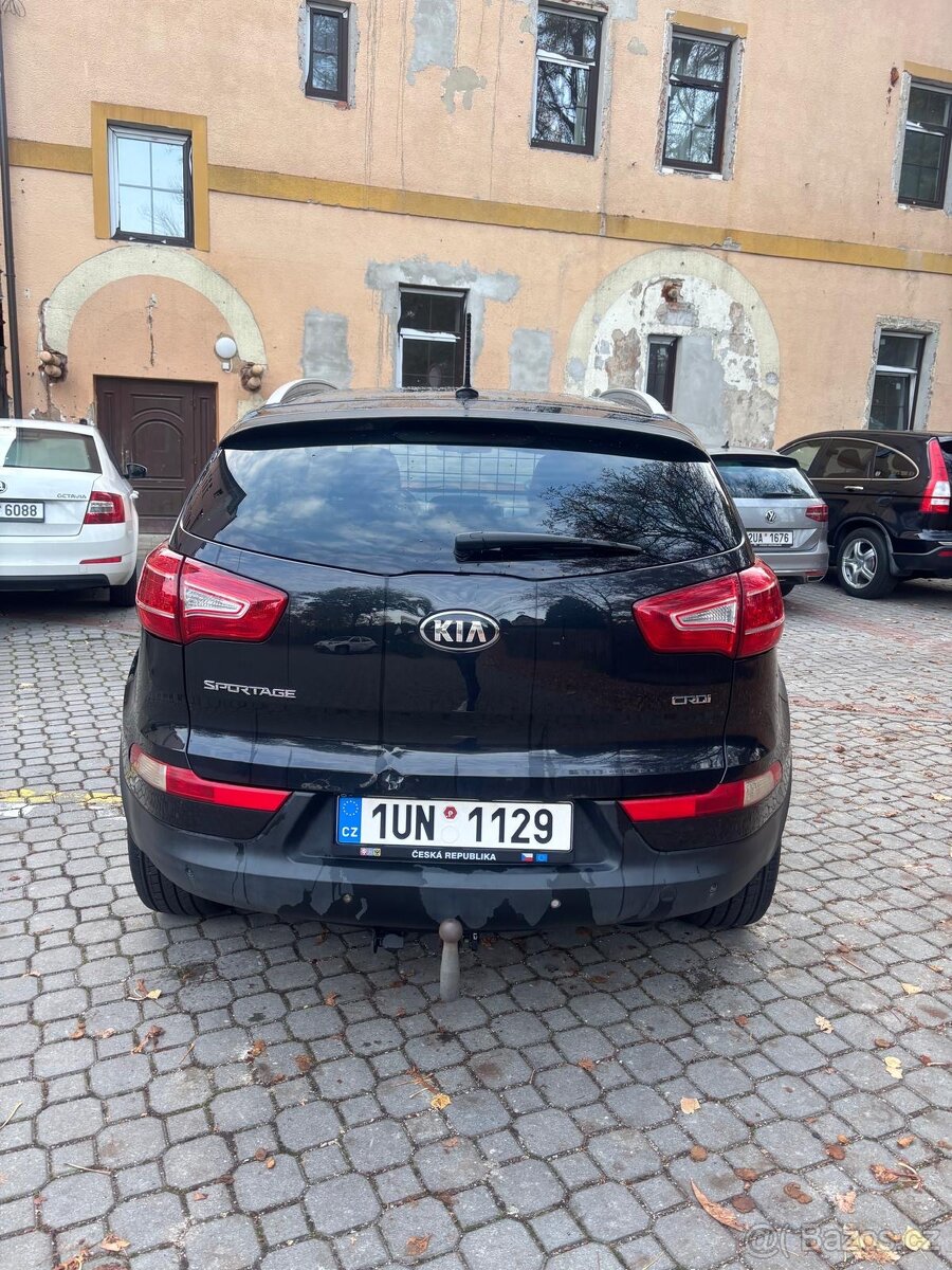 KIA SPORTAGE 1.7 CRDI 85 KW - 4