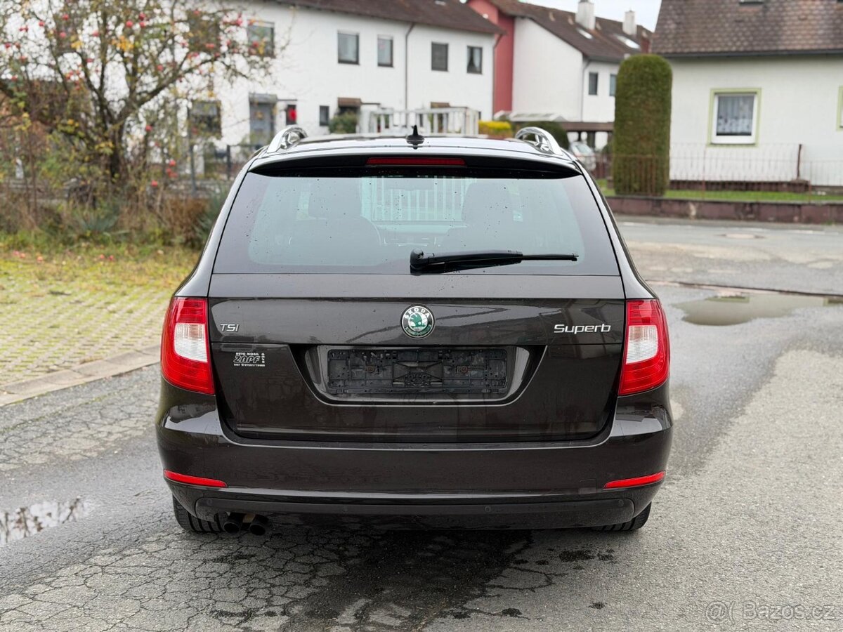 Škoda Superb - 4
