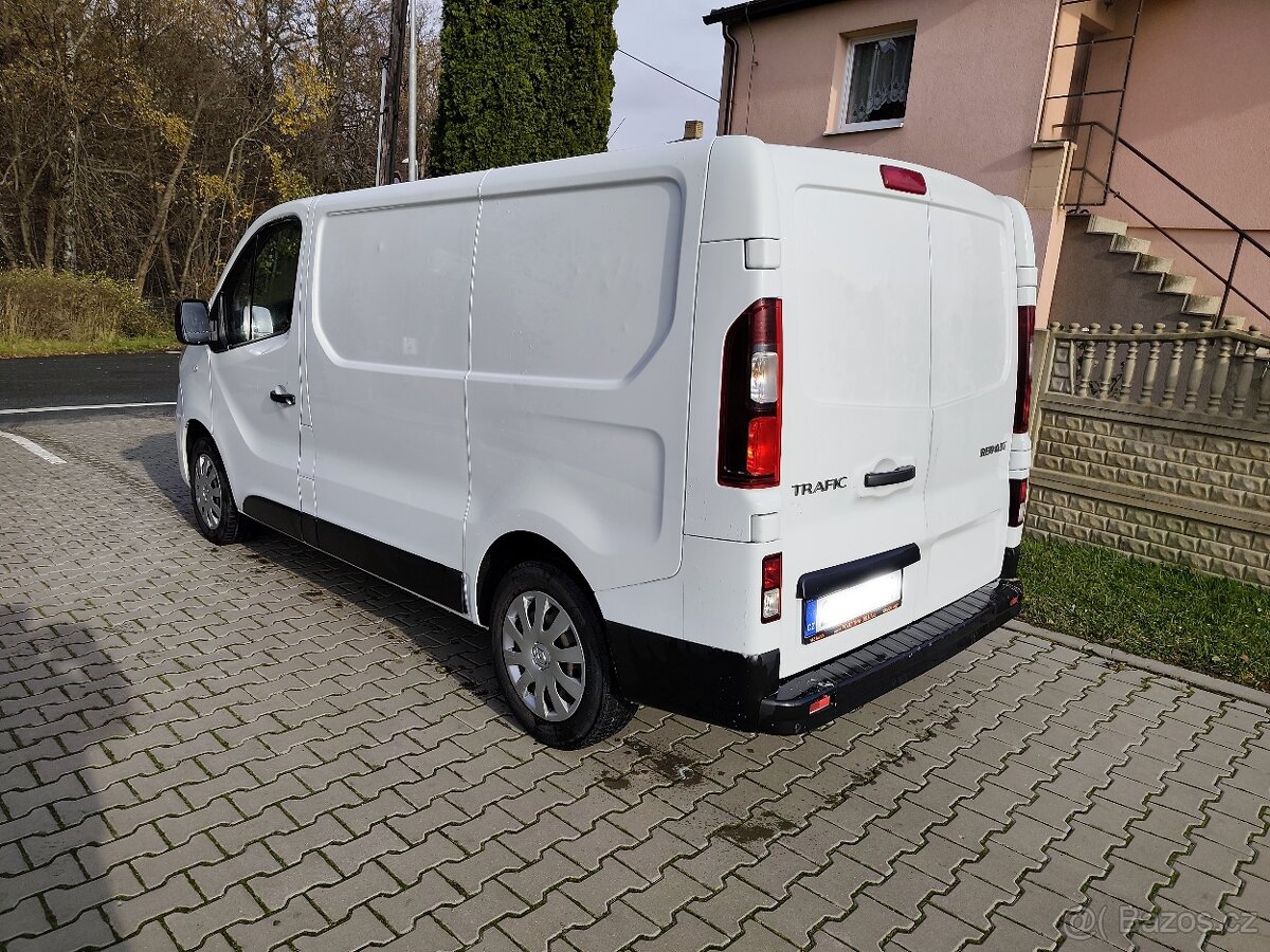 RENAULT TRAFIC 1.6 92kW ROK 2019 - NAJ. 133000KM - 4