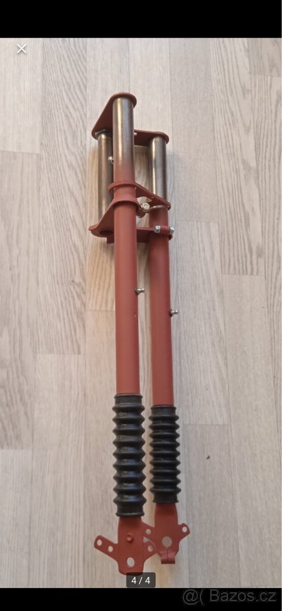 Jawa 550 přední vidlice - 4