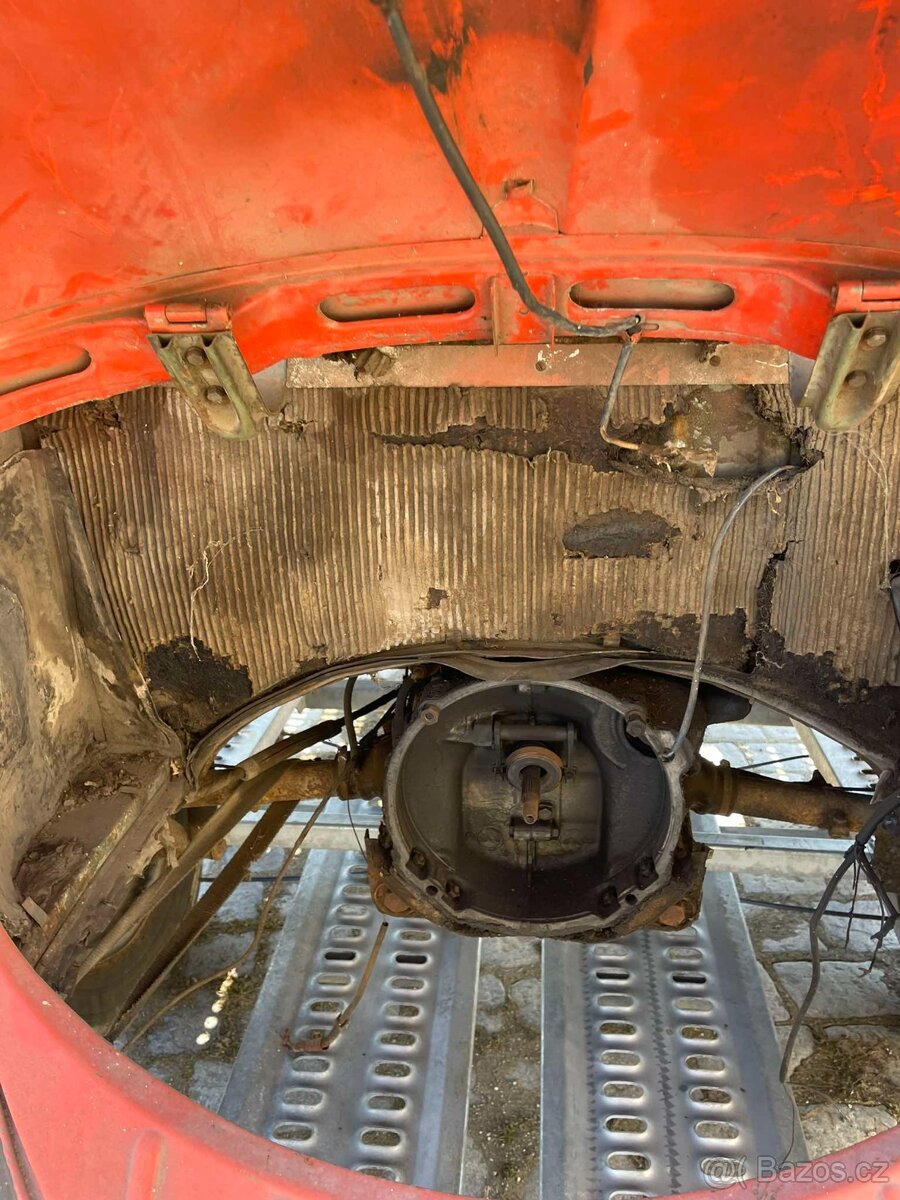 VW Brouk - " Ovál " - 4