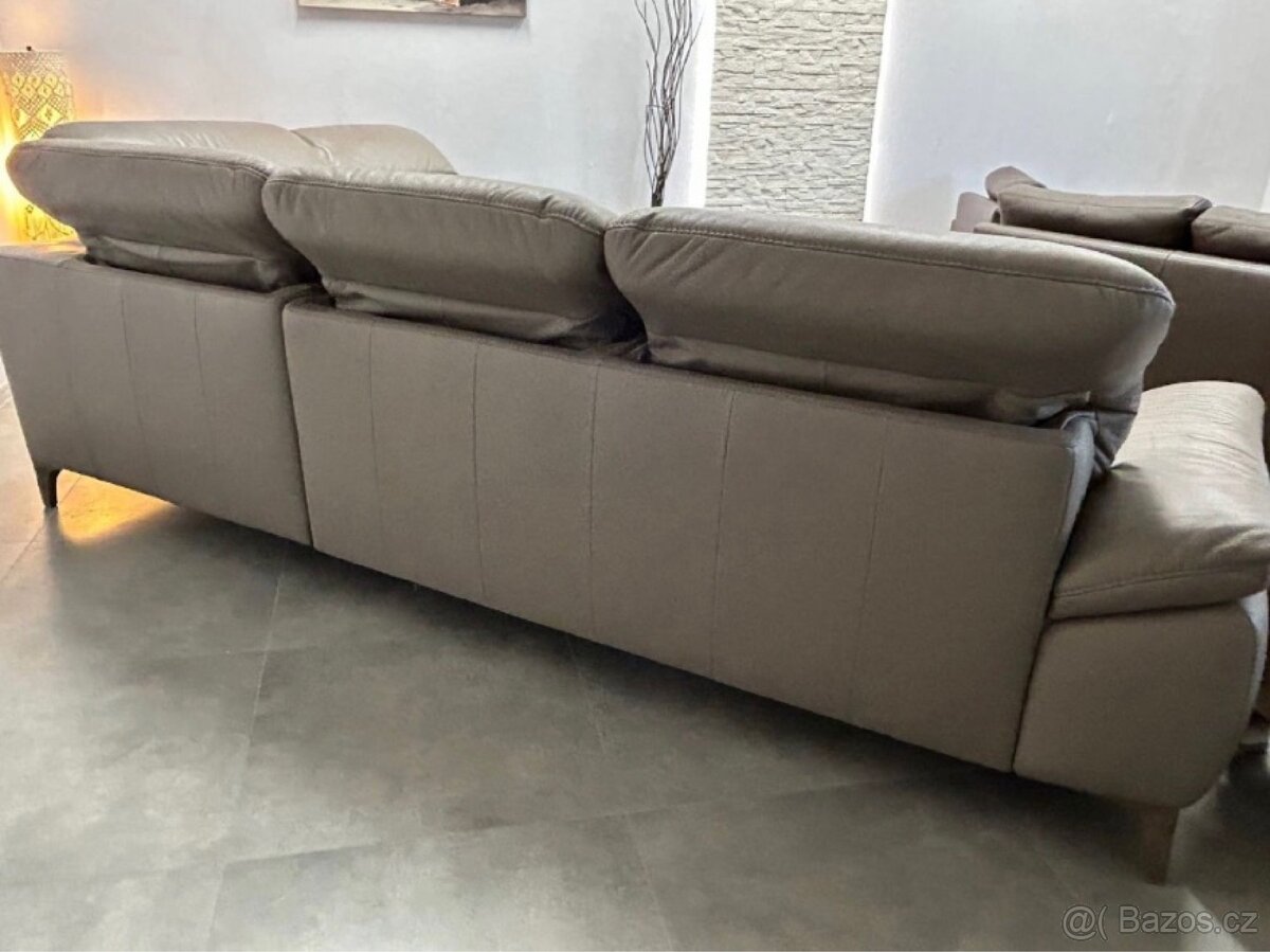 kožená pohovka - 4