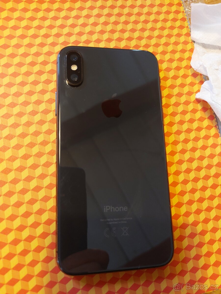 Apple iPhone X 256GB - 4