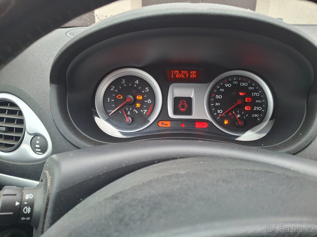 Renault clio 1.6 benzín - 4